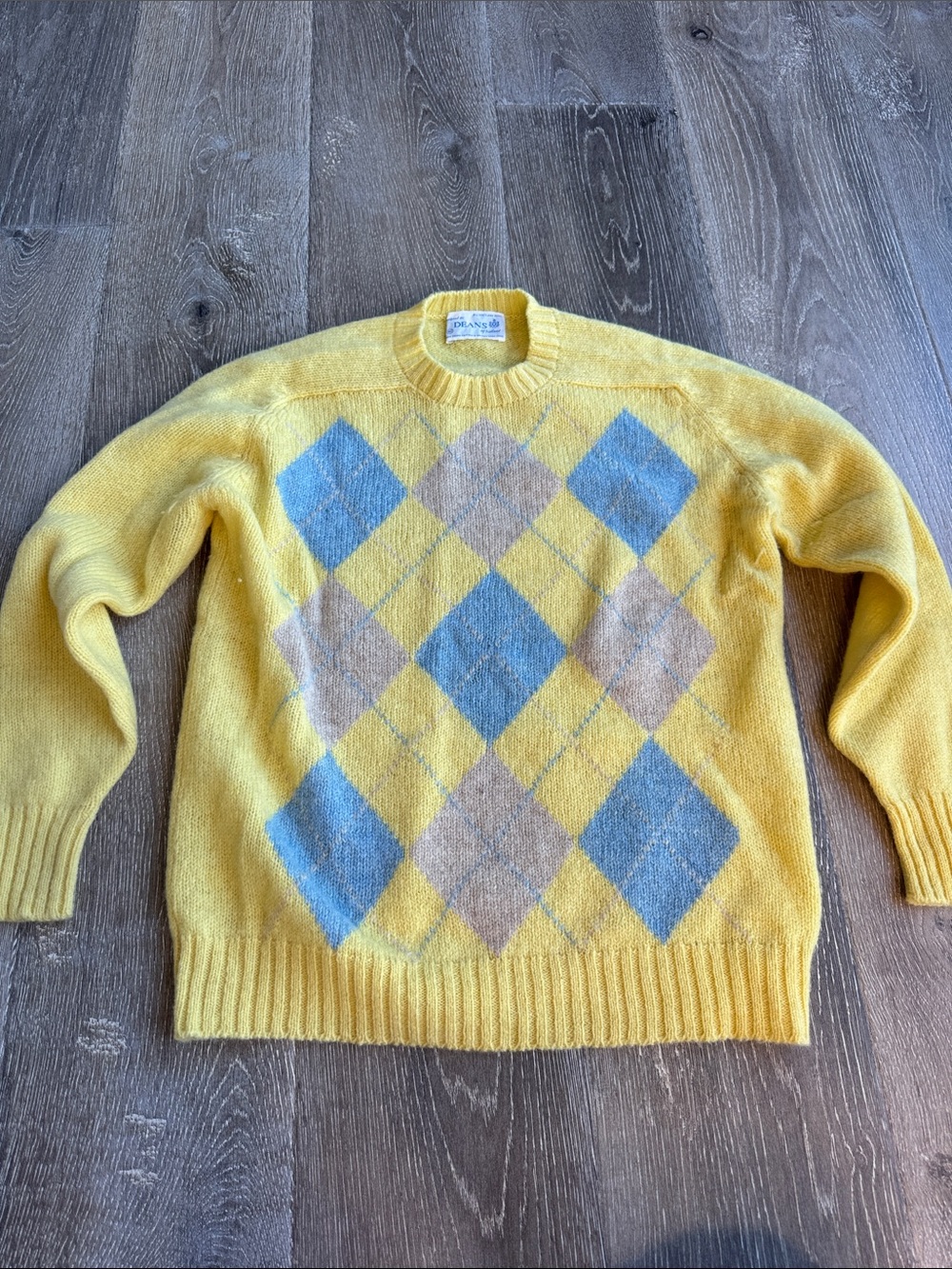 Vintage Deans of Scotland All Shetland Wool Yellow Argyle Crewneck Sweater 0623
